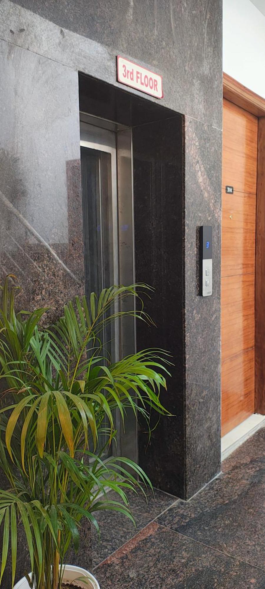 Hotel Mavens House Artemis Hospital Road Gurgaon Exterior foto