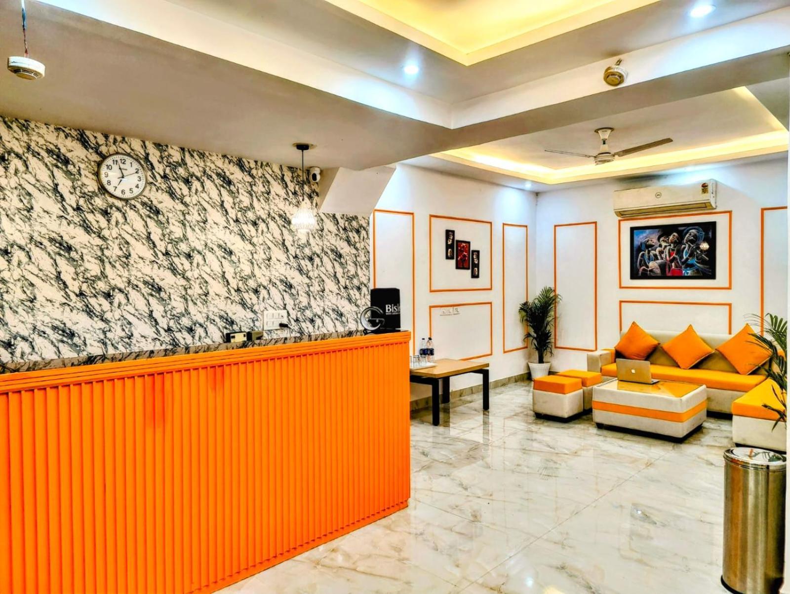 Hotel Mavens House Artemis Hospital Road Gurgaon Exterior foto