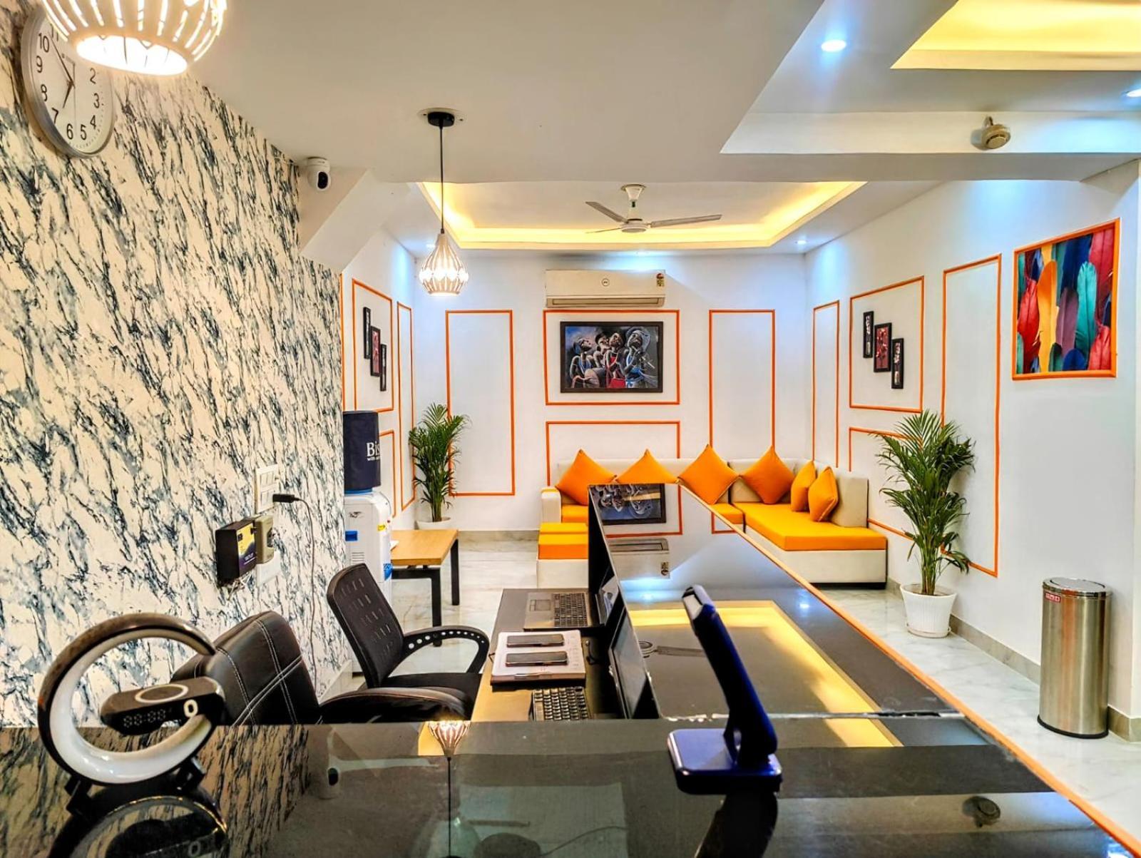 Hotel Mavens House Artemis Hospital Road Gurgaon Exterior foto