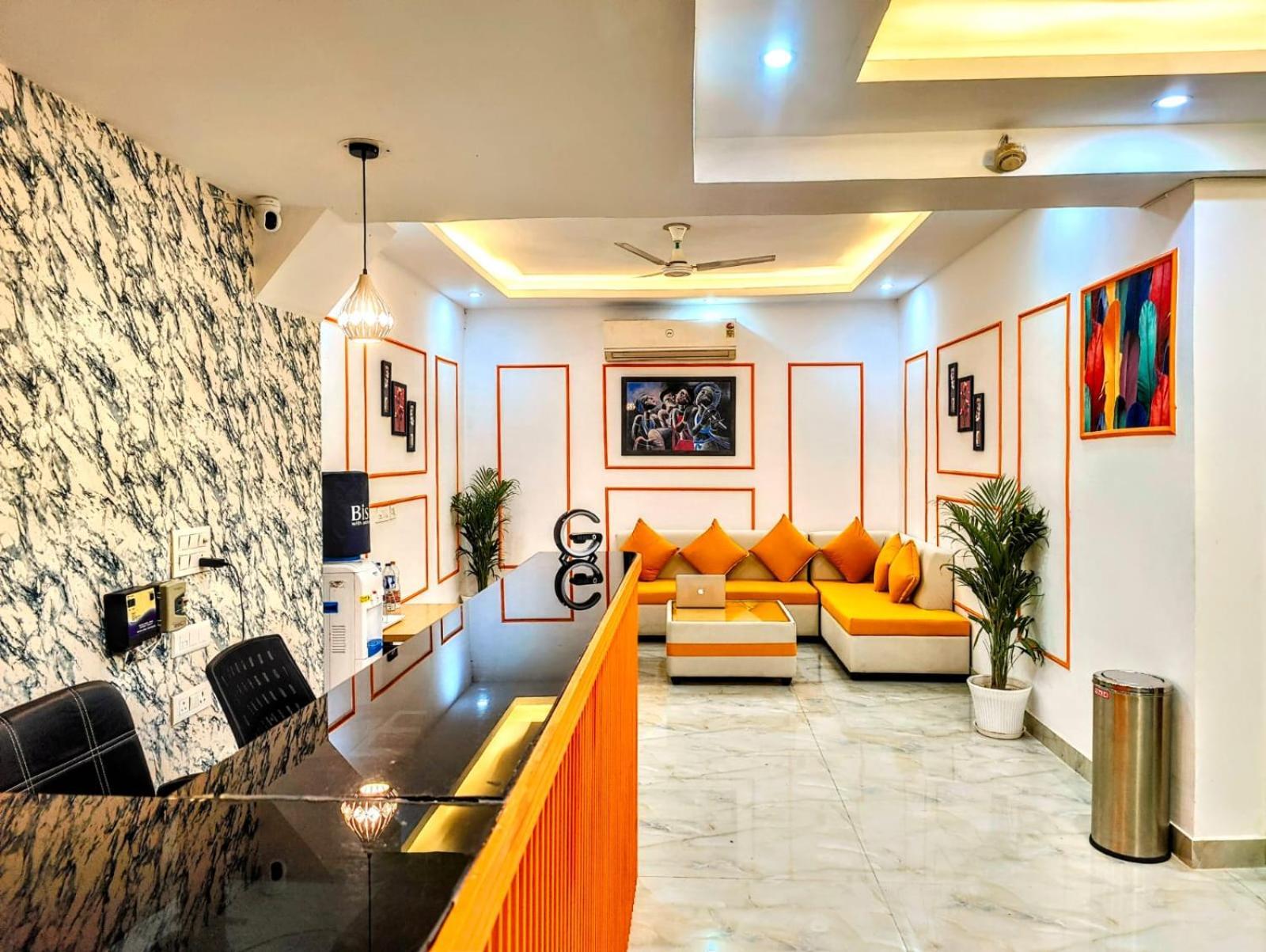 Hotel Mavens House Artemis Hospital Road Gurgaon Exterior foto